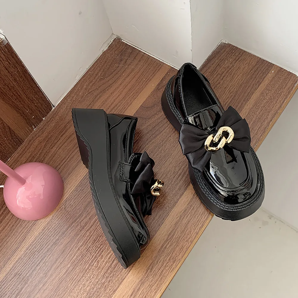 Туфли женские кожаные оксфорды на шнуровке высокий толстый каблук лоферы