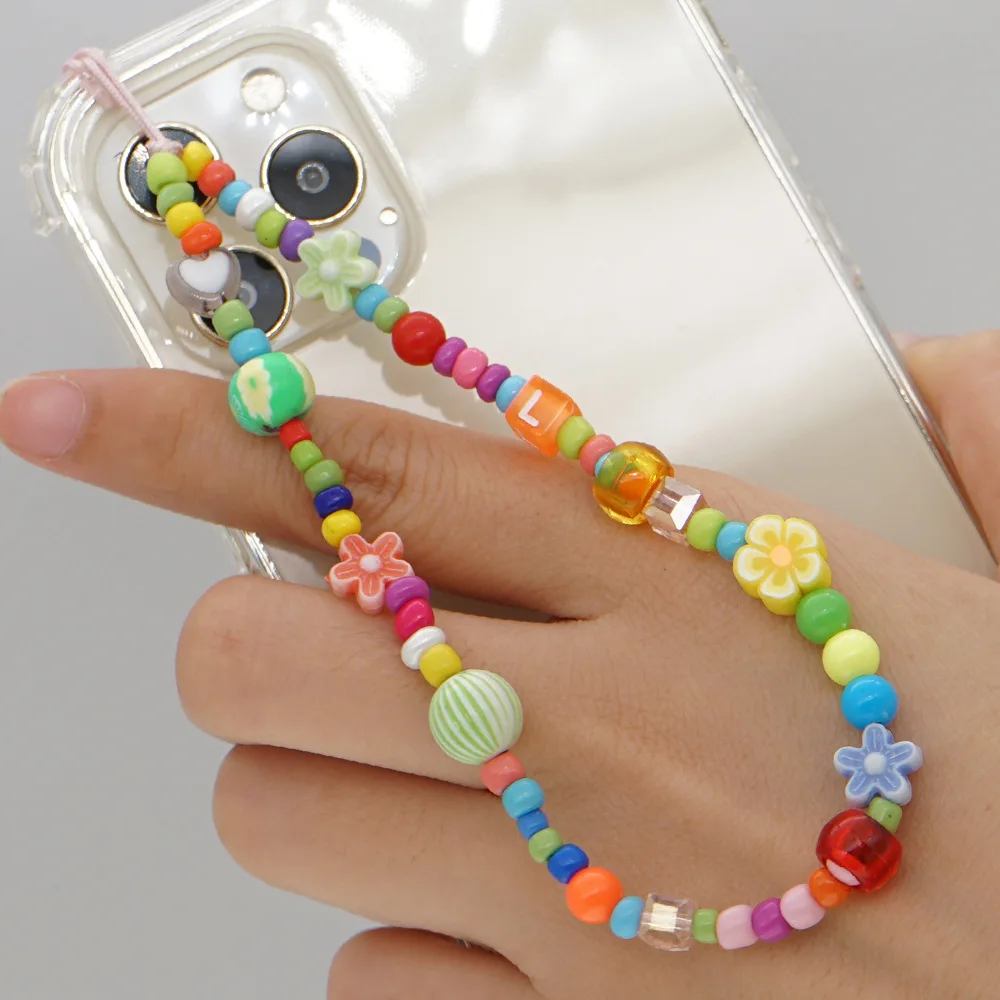 

Sweet Candy Beads Crystal Chain For Phone Fashion Mobile Phone Lanyard Heart Cell Phone Chains 2021 LOVE Letter String Wristband