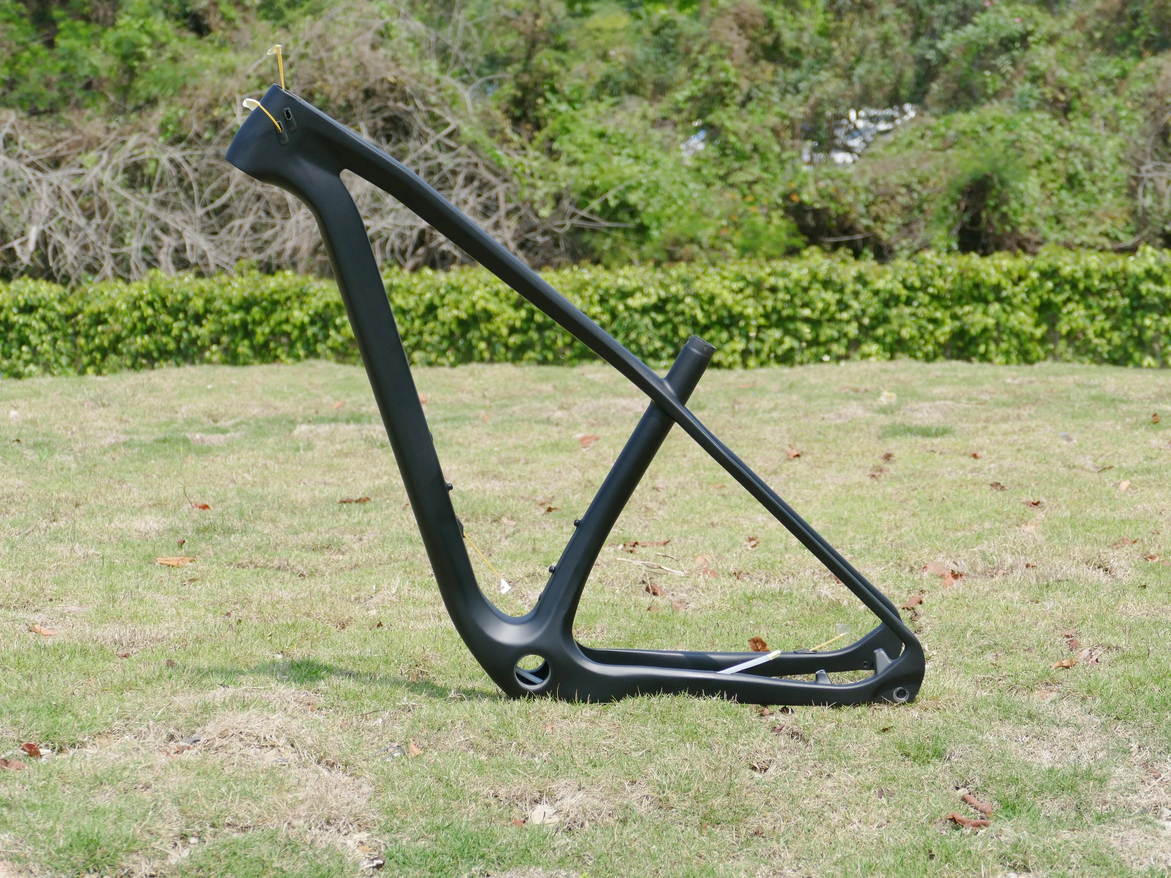 

F-1 Full Carbon UD Matt Matte 29ER Mountain Bike Frame MTB 148mm * 12mm Thru Axle MTB Bicycle Frame 15.5" / 17.5" / 19" / 21"