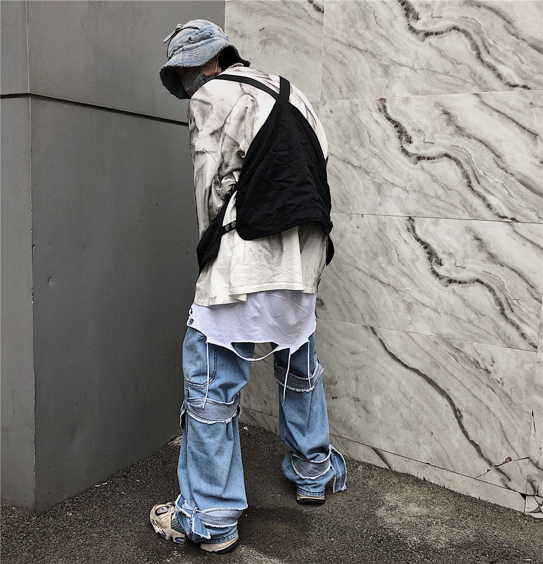 Новая нагрудная сумка мужская функциональная жилетка корейский Harajuku уличный стиль Большая вместительная сумка через плечо для женщин Черная Хлопковая сумка-мессенджер