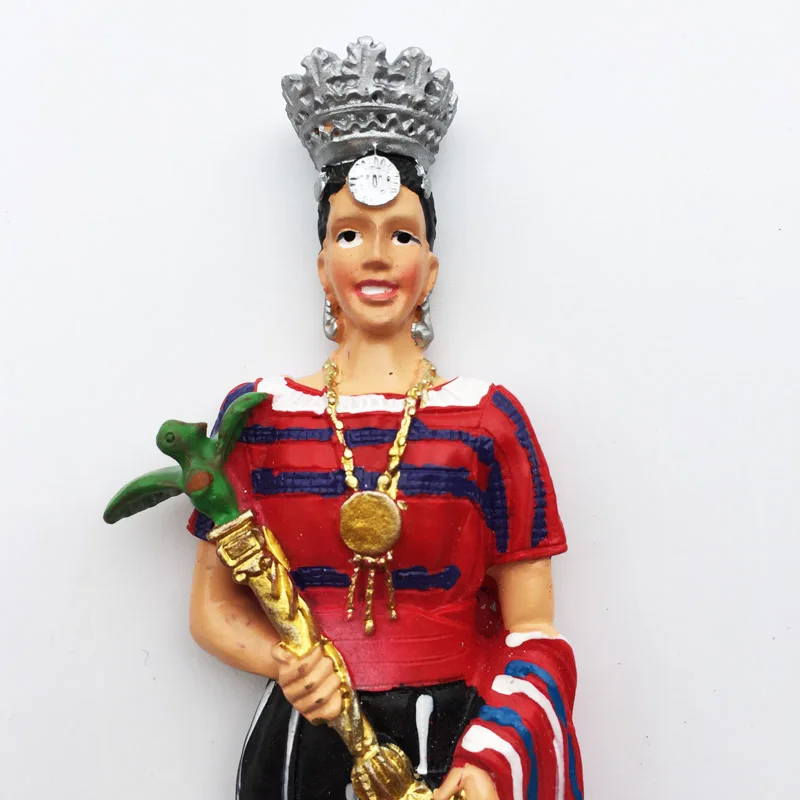 Магнит на холодильник сувенир из Гватемалы королева красивые художественные