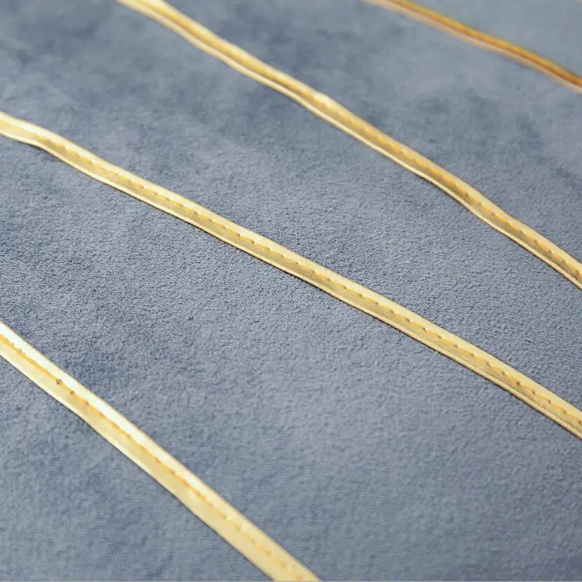 Современные наволочки в золотую полоску 45x45 для дивана кровати диванная