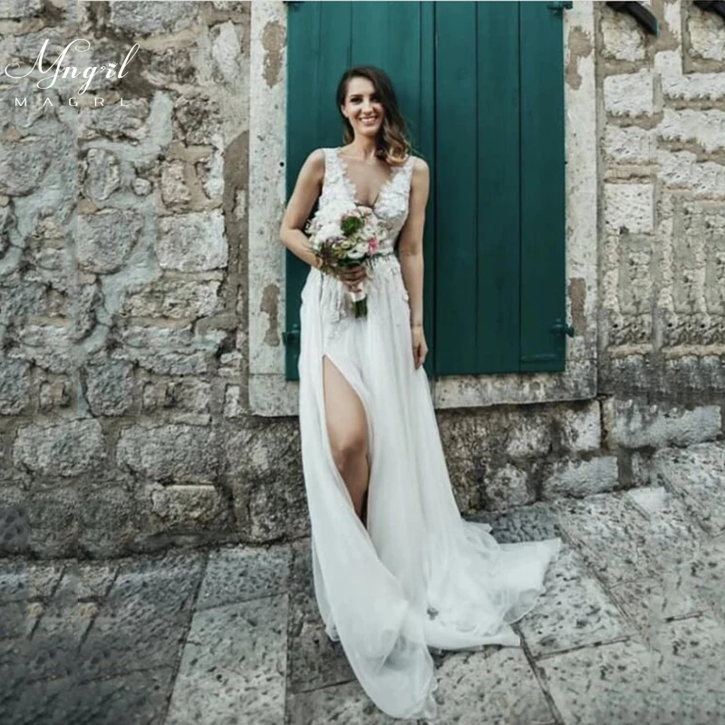 

MNGRL Simple Retro V-neck Sleeveless White Lace 3D Flower Wedding Gown Backless Split fork Plus Size Bridal Dresses