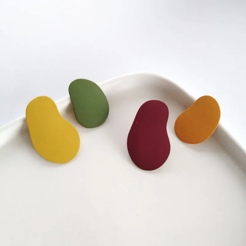 Винтажные ассиметричные большие серьги для женщин гвоздики в минималистичном