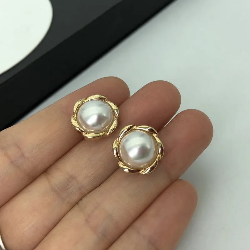 F.J4Z 2019 модные Эффектные серьги для женщин из смолы камень серьги-гвоздики