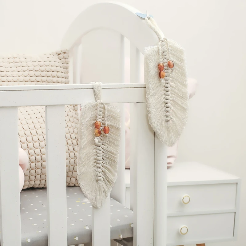 

Nordic Style Hand-woven Leaf Shape Macrame Tapestry Art Woven Cotton Rope Decor