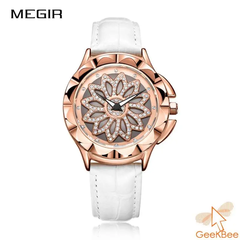 Женские часы браслет женские кварцевые с циферблатом лепестками и кристаллами