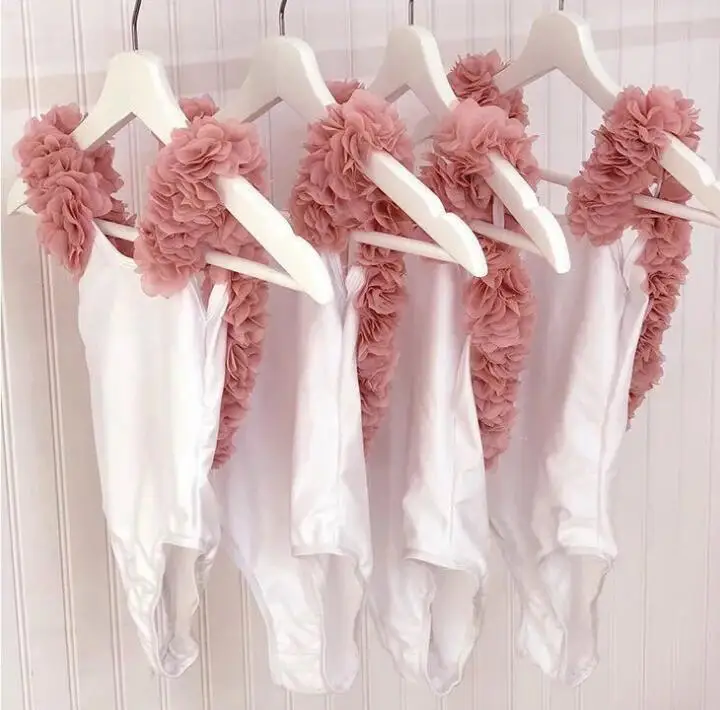 

Mother Daughter Swimsuits Flower Mommy And Me Swimwear Bikini One-piece Summer Hawaii Beach Bathing Suit Family Matching Clothes