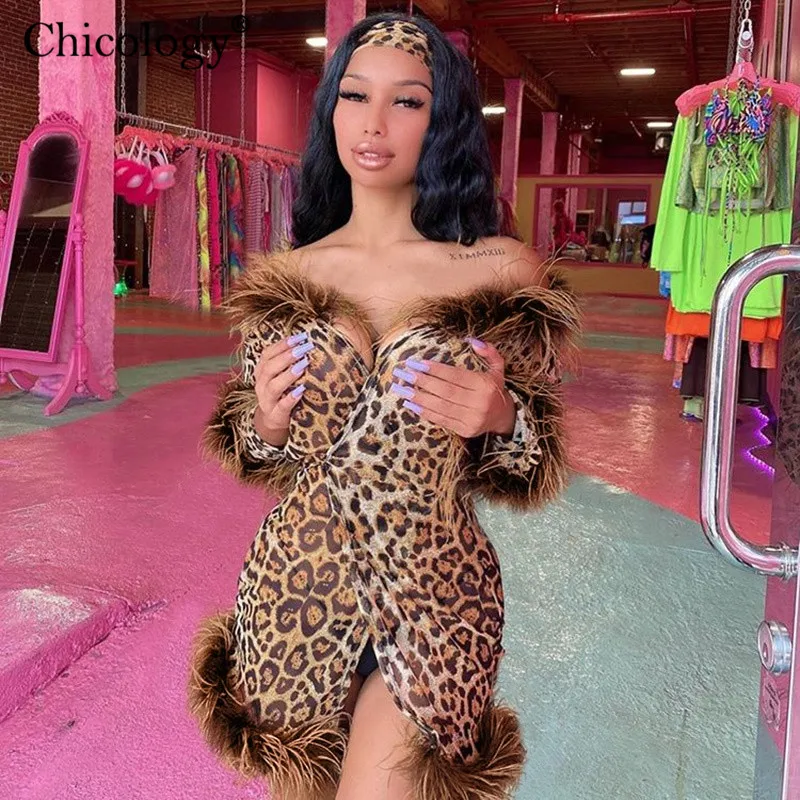 Женское платье с леопардовым принтом Chicology леопардовое мини расклешенными