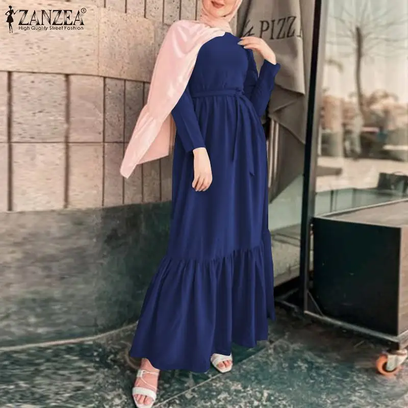 Длинное мусульманское платье с оборками на Подоле и длинным рукавом