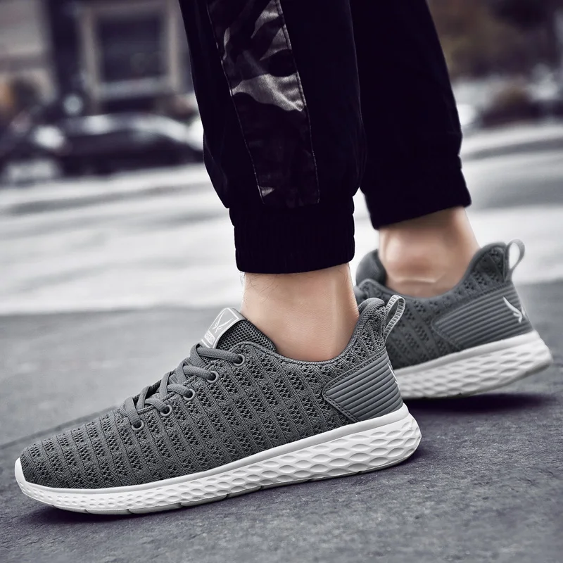 

2021 New Spring and Autumn Sports Shoes Men's Fashion Mesh Casual Shoes Flying Woven Foreign Trade Men's Running Shoes