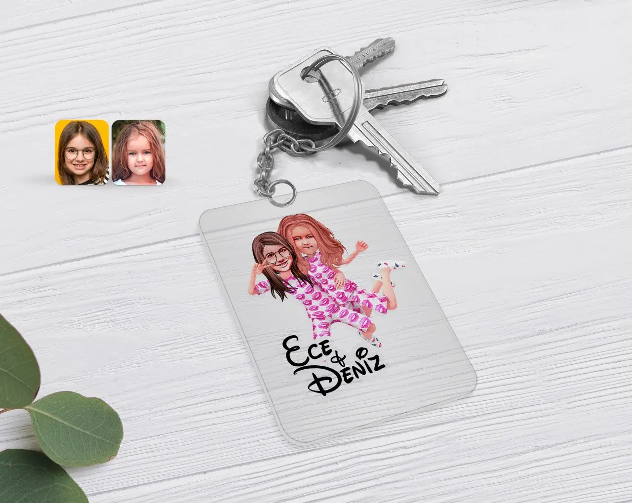 

Personalized Sisters Caricature Of Transparent Plexiglass Anahtarlık-1