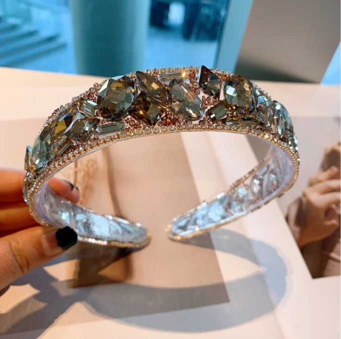 

Early spring new retro rhinestone Bling flashing hairbands transparent crystal hairpin