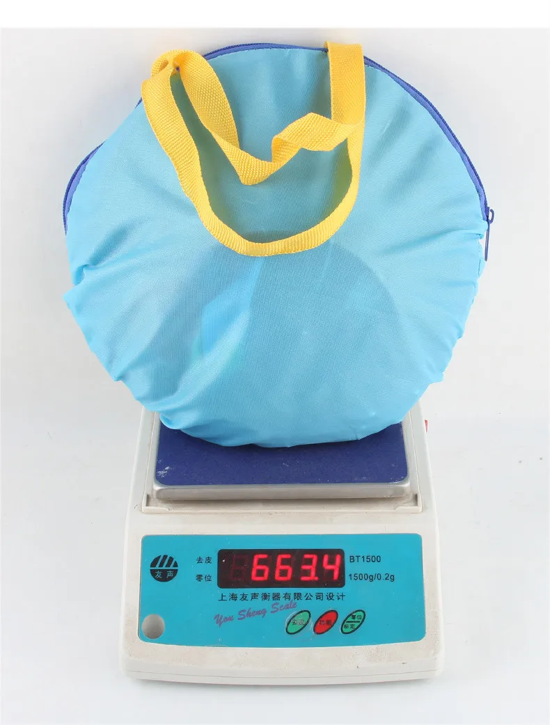 

Foldable Kids' Game Board With 8 Colorful Toss Bags Easy To Carry Outdoor