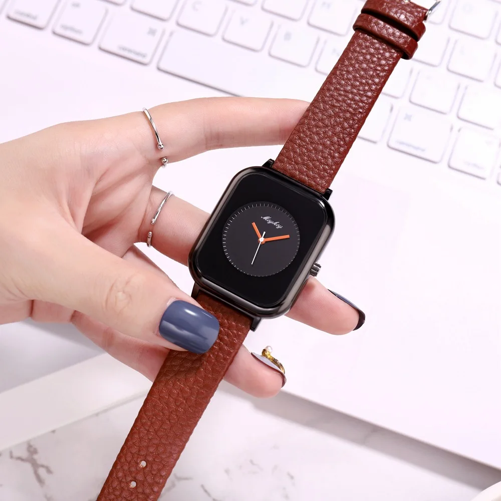

New fashion big-name square case simple quartz watch Korean personality imitation smart design couple watch female