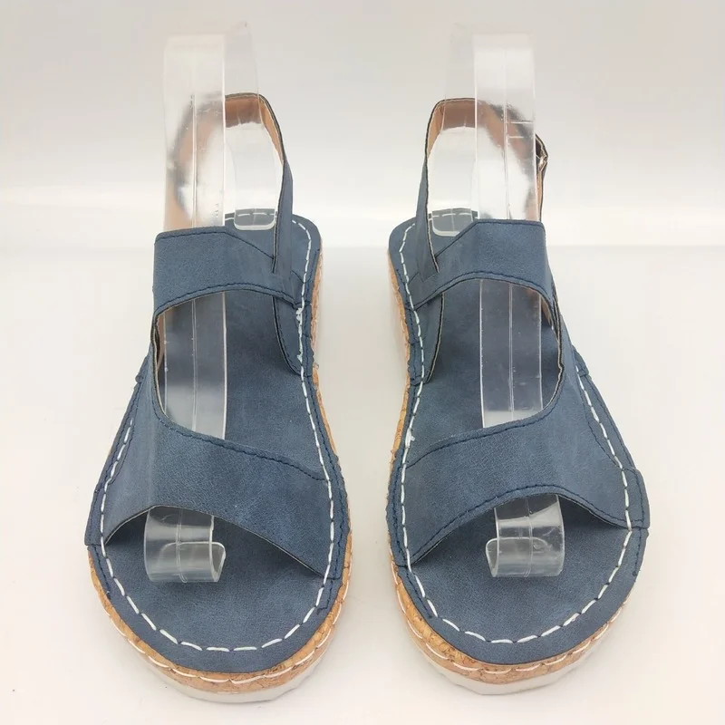 

2021 Flat Heel Casual Sandals Plus Size Ladies Sandals All-match Comfortable Velcro Sandals Fashion Platform Shoes Women Shoes