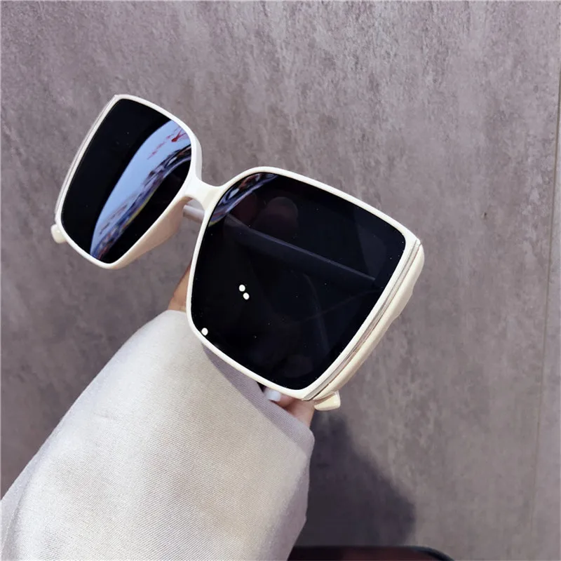 

2021 Female Polaried Sunglasses Brand Designer Sun Glasses Fashion Women Luxury Decoration Classic Eyewear UV400