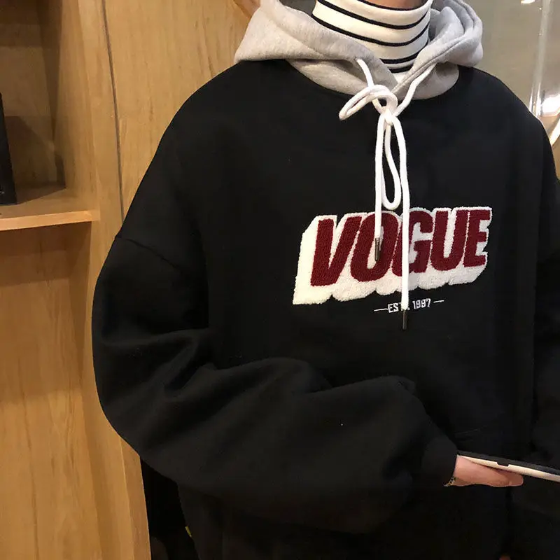 

Autumn and winter new student embroidered couple's sweater men's and women's Plush thickened loose hooded Pullover Jacket