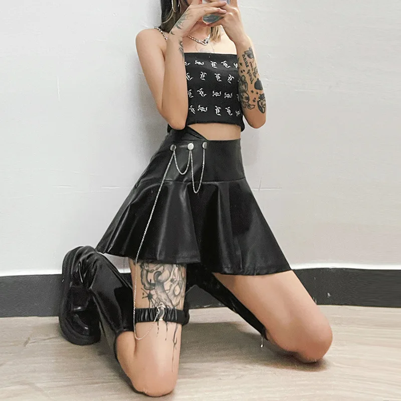 

Women's Gothic Black Metal Chain Bag Hip Fashion Irregular Punk Grunge PU Skirt with Leg Bandage Faux Leather A Line Mini Skirt