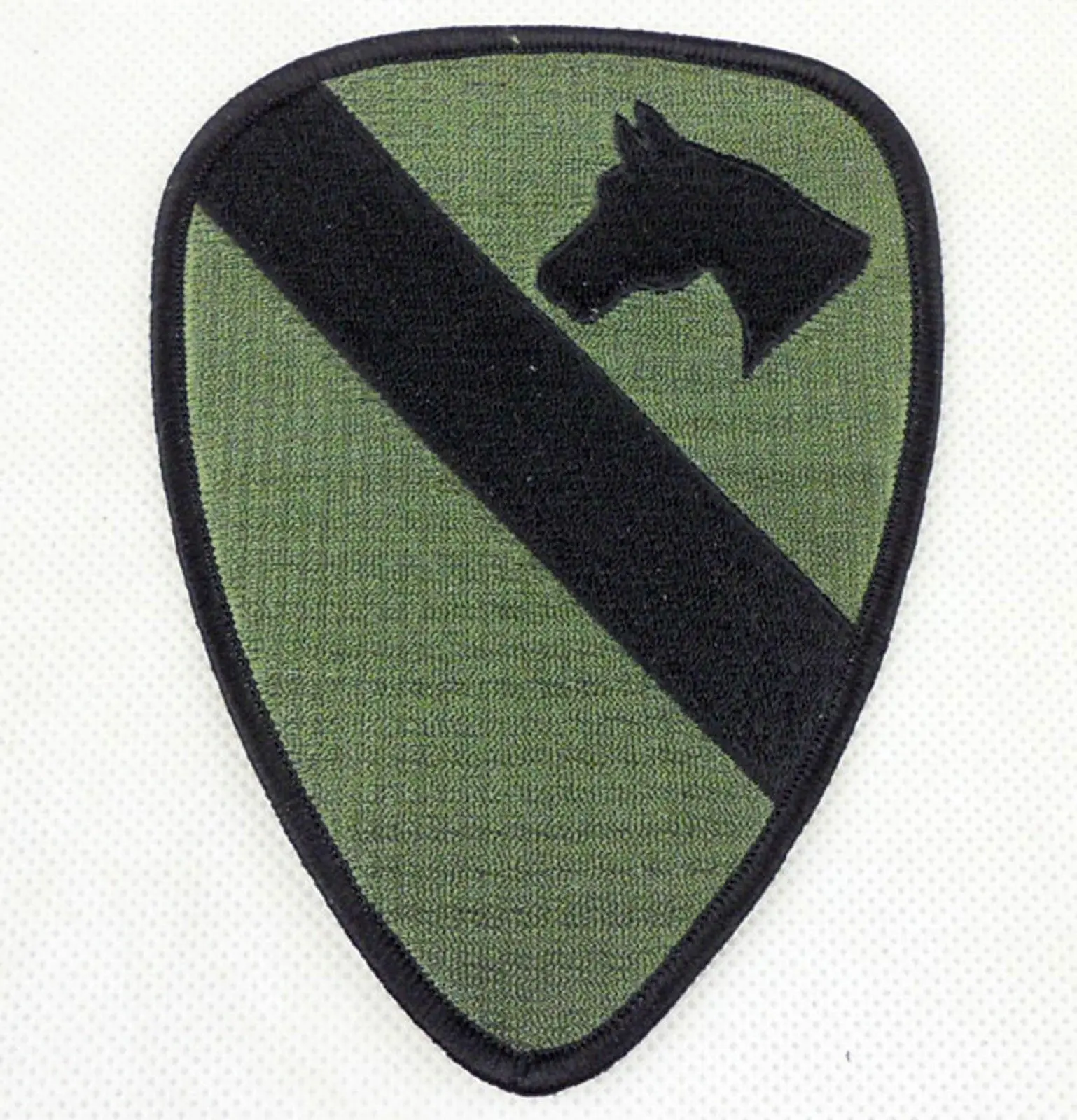 Армия США вьетнамская эпоха 1 я кавалерия Униформа нашивка зеленая