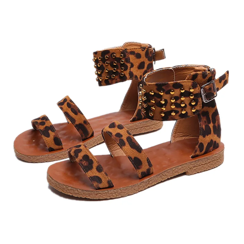 

2020 New Fashion Flat Sandals Back Pack Zipper Beach Women's Shoes Fashion Rivets Sandalia Feminina