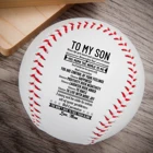 Мама-сын оставляет позитивное мнение-бейсбольный мяч