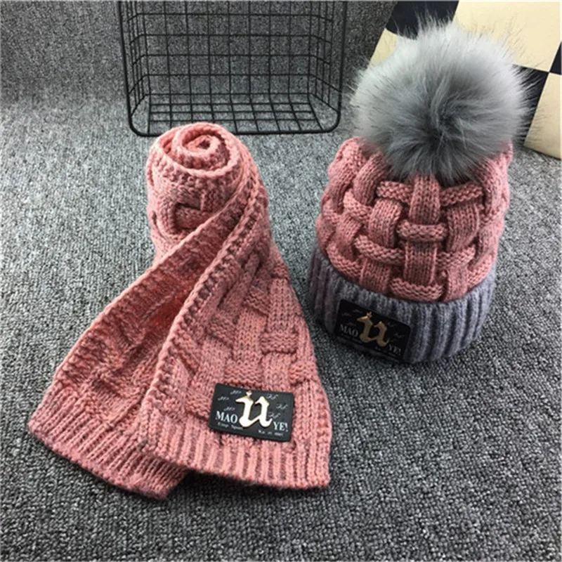 

Winter Soft Fleece Knit Hat Scarf Set Kids Novelty Thickened Beanie Scarf with PU Patches