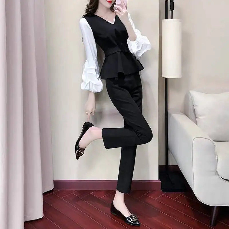 Женский брючный костюм повседневный офисный из двух предметов блейзер с пышными