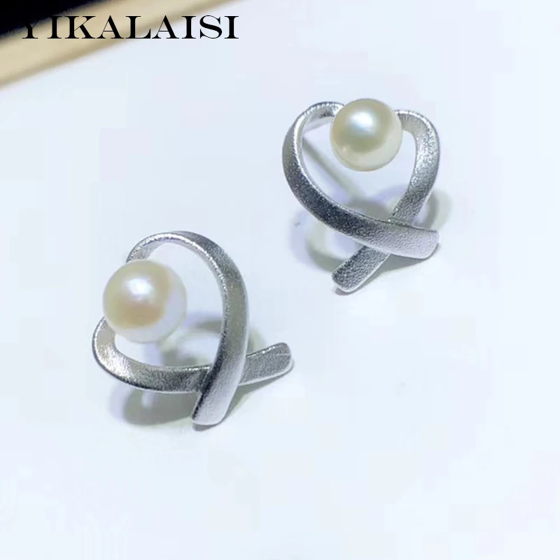 

YIKALAISI 925 Sterling Silver Jewelry For Women Natural Freshwater Pearl Earrings 4-5mm Love Earrings Wholesale