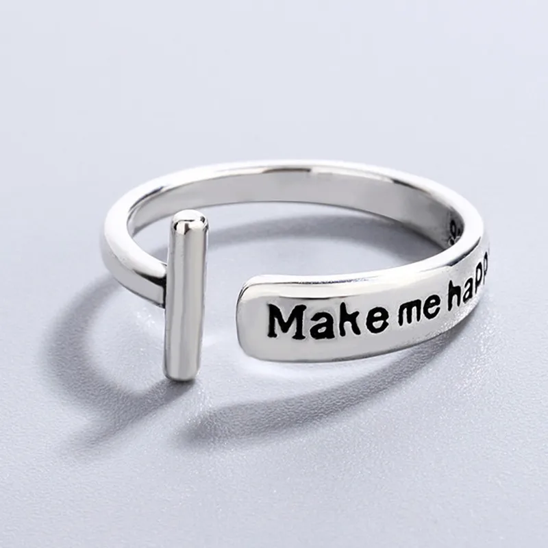 

Женское кольцо из серебра 925 пробы с буквами