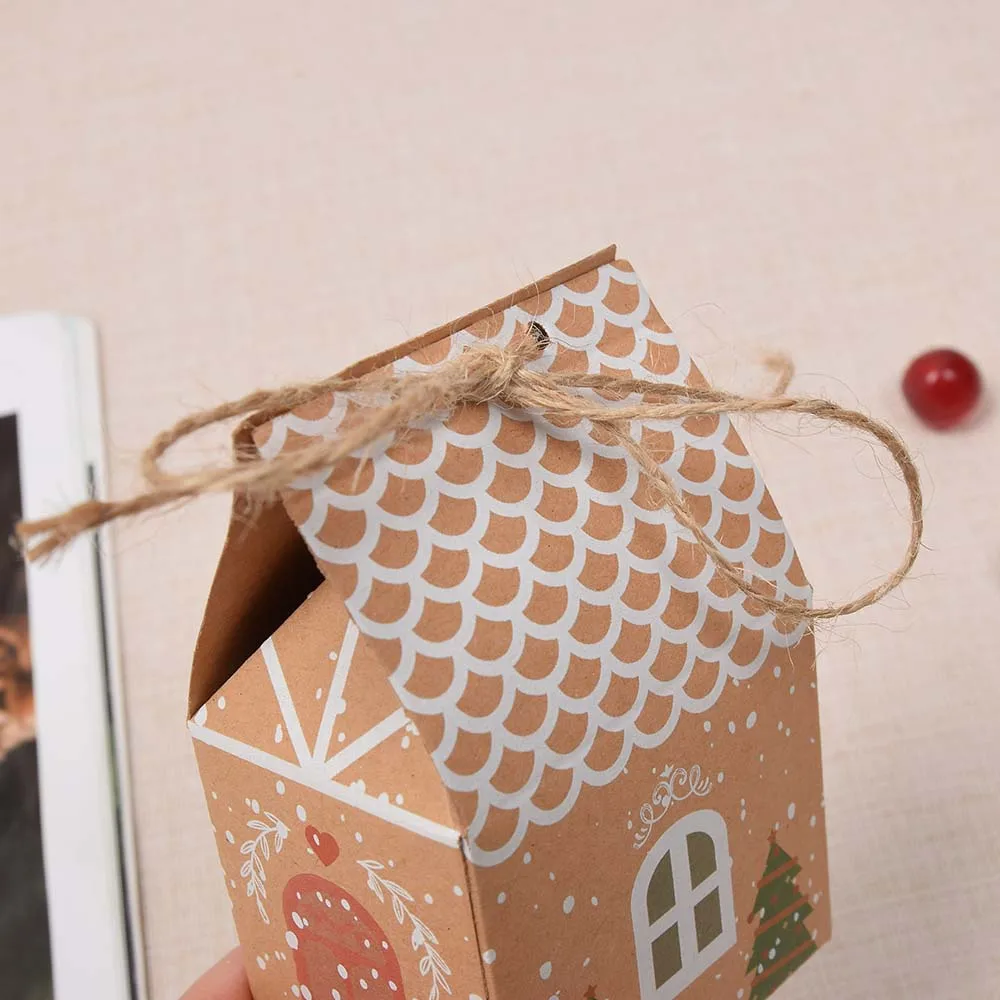 

1PC House Shape Christmas Candy Gift Bags With Ropes Xmas Tree Cookie Bags Merry Christmas Guests Packaging Boxes Party Decor