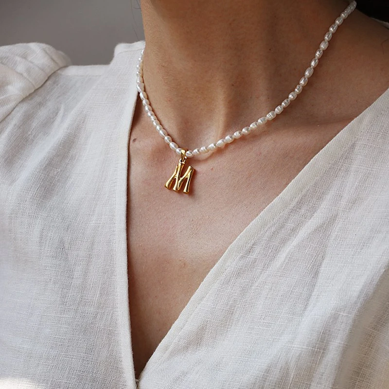 

Freshwater Pearls Aphabet 26 Letters Pendant Necklaces For Women Dainty Boho Stainless Steel Initial Necklace Jewelry Gifts