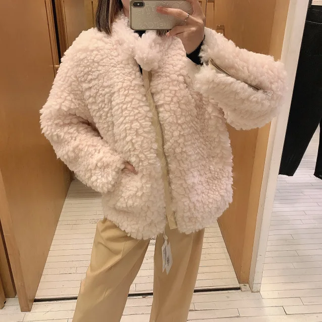 

Женское пальто, новинка зима 2021, подходящее ко всему светло-розовое плюшевое пальто с воротником-стойкой, модный Свободный плюшевый Топ
