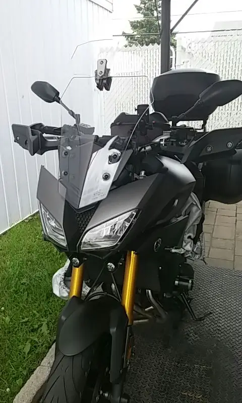 Регулируемый Прозрачный спойлер на ветровое стекло с регулировкой воздушного