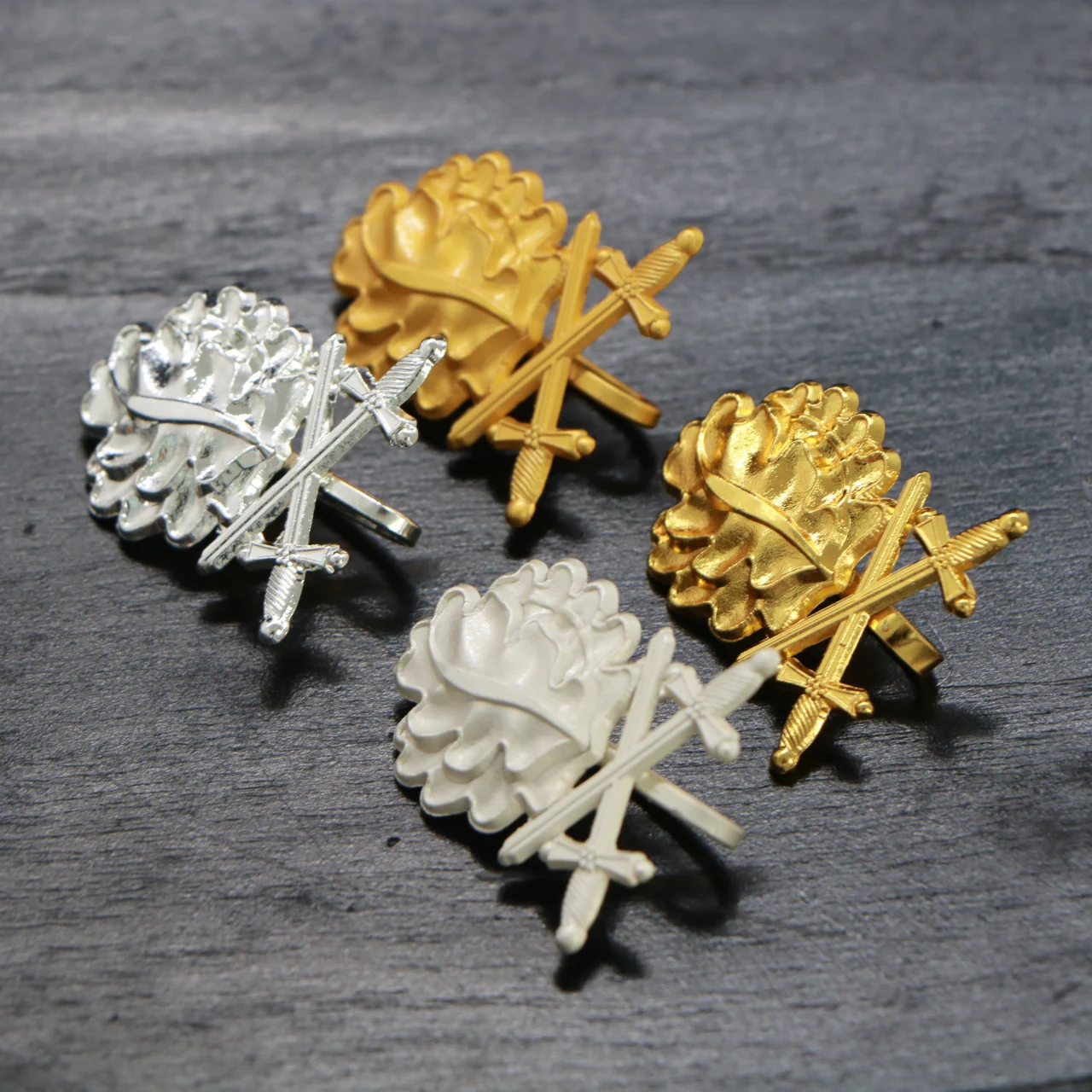 Oak leaves pin sword brooch badge Germany jewelry men patriot gift shirts jacket accessory | Дом и сад