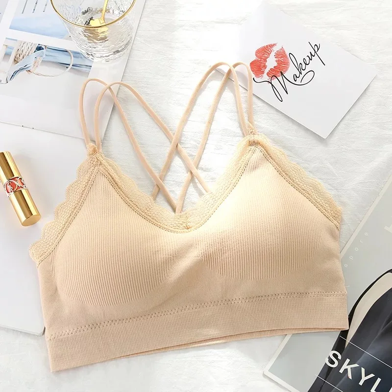 

2020 New product Women's Breast wrap Lace Young girl seamless vest cross Beautiful back Sling underwear Ms fashion Sexy