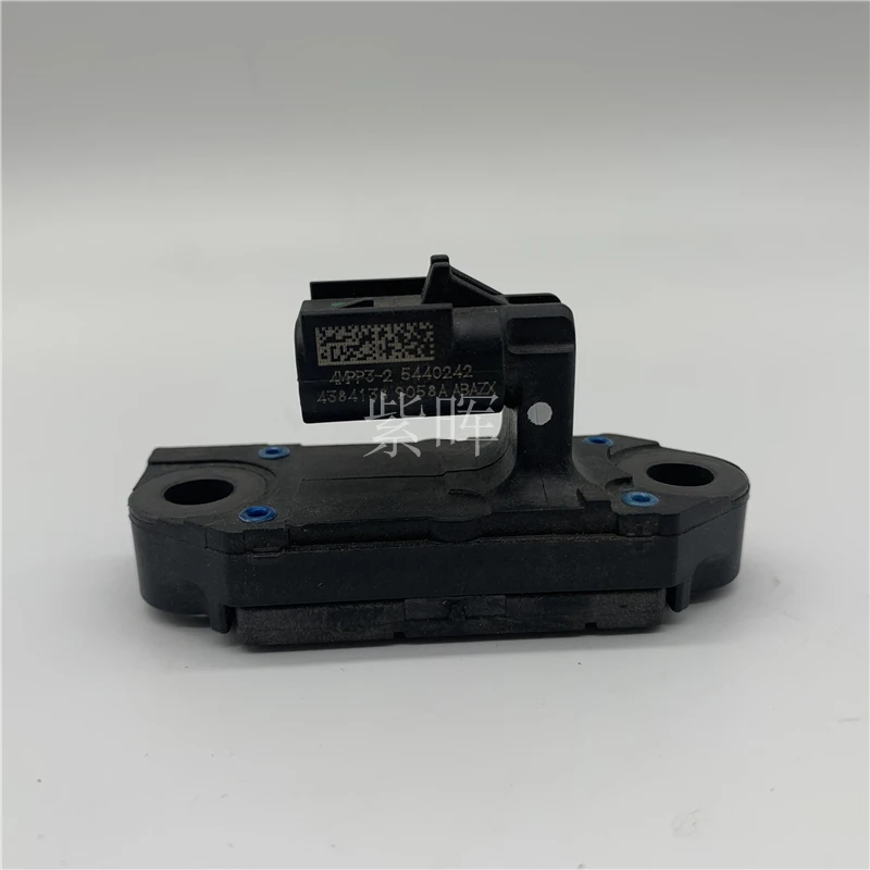 Датчик дифференциального давления для тяжелых грузовиков Euro 6 4384138 1892277 4MPP12-1 4MPP3-2