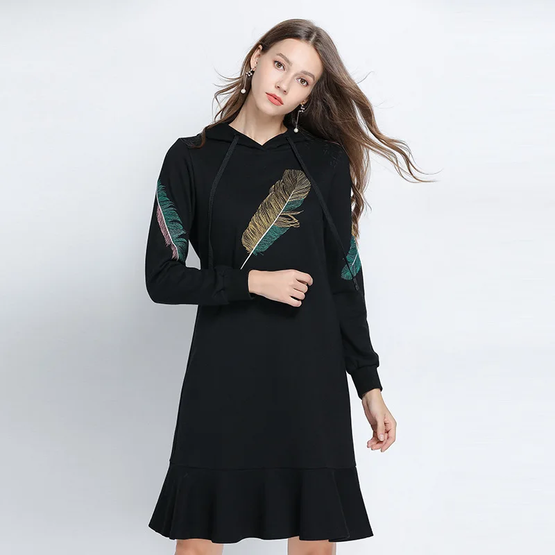 2019 Осенняя мода Вышитые платье с воланом внизу покроя &quotсборками и скругленным