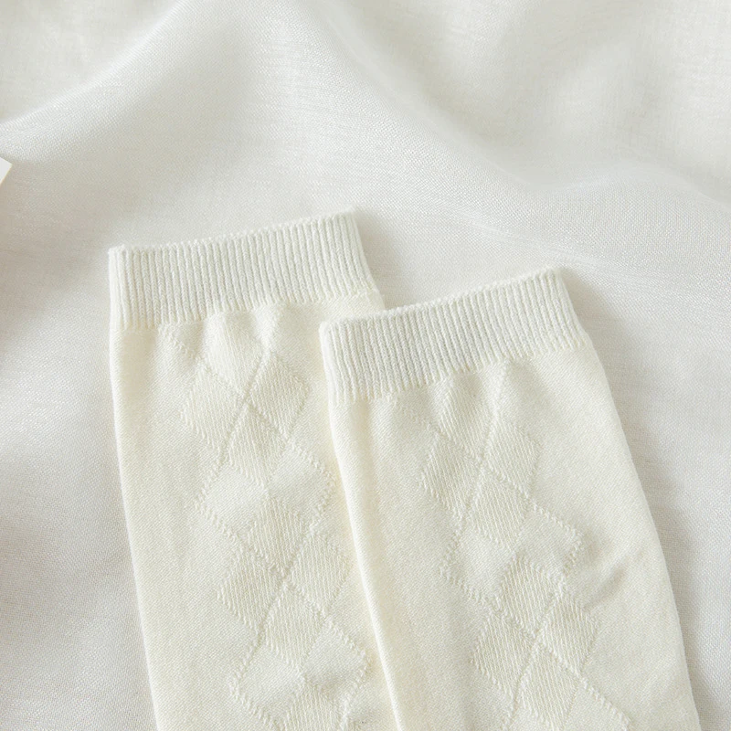 

Women Elastic Long Stockings Comfortable Calf Winter Socks Solid White Black Rhomboid Long Stockings Soft Student Knee Socks