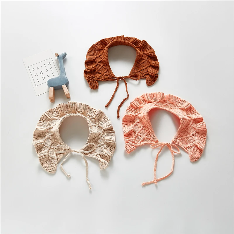 

Spring Baby Knitting Bibs Lace Baby Accessories Korean Style Kids Lace Collar Cute Hollow Out Baby Girl Bibs