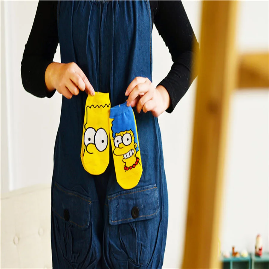 Новые модные носки женские повседневные милые с мультяшным рисунком