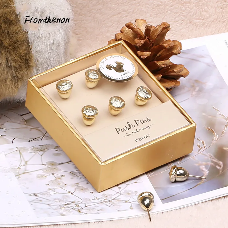 Рождественская форма желудя металлическая кнопка для пальцев пробковая доска