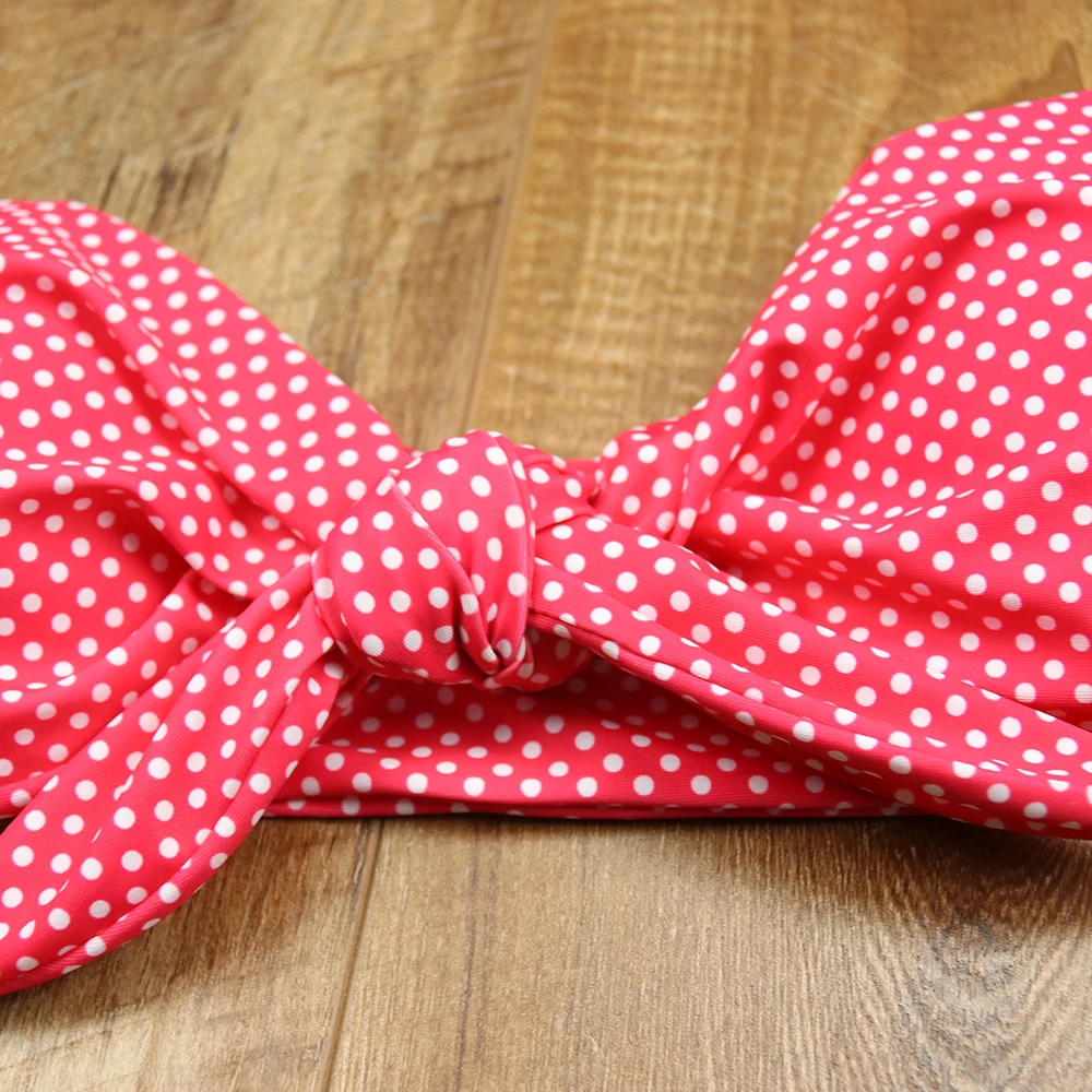 Купальник женский в горошек комплект бикини с чашками пуш-ап открытыми плечами