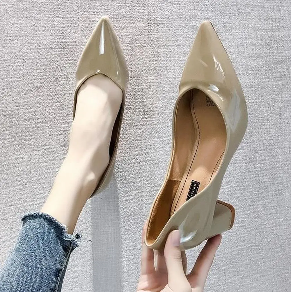 Женские туфли на высоком каблуке в европейском стиле коллекция 2019 года сезон