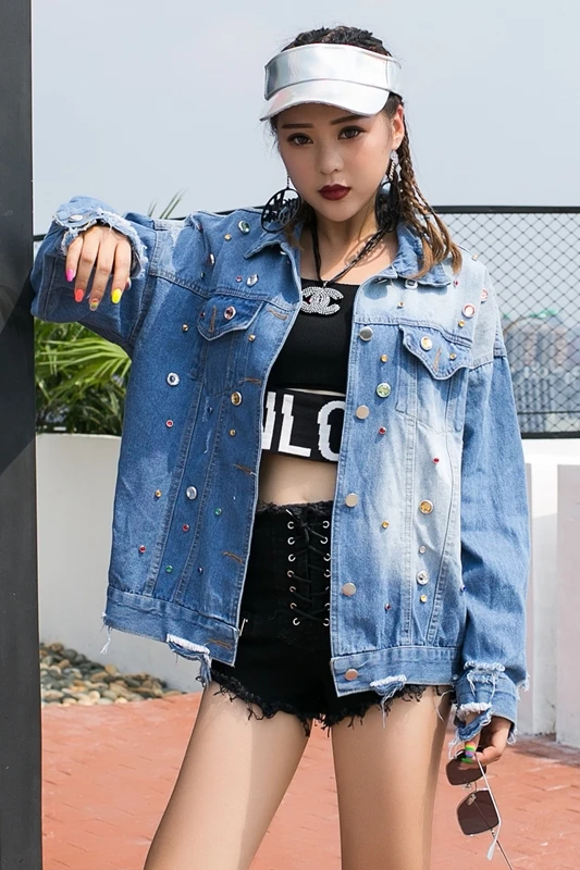 

Thailand tide brand 2020 autumn heavy industry beaded denim jacket female raw edge ripped chic jacket bf top