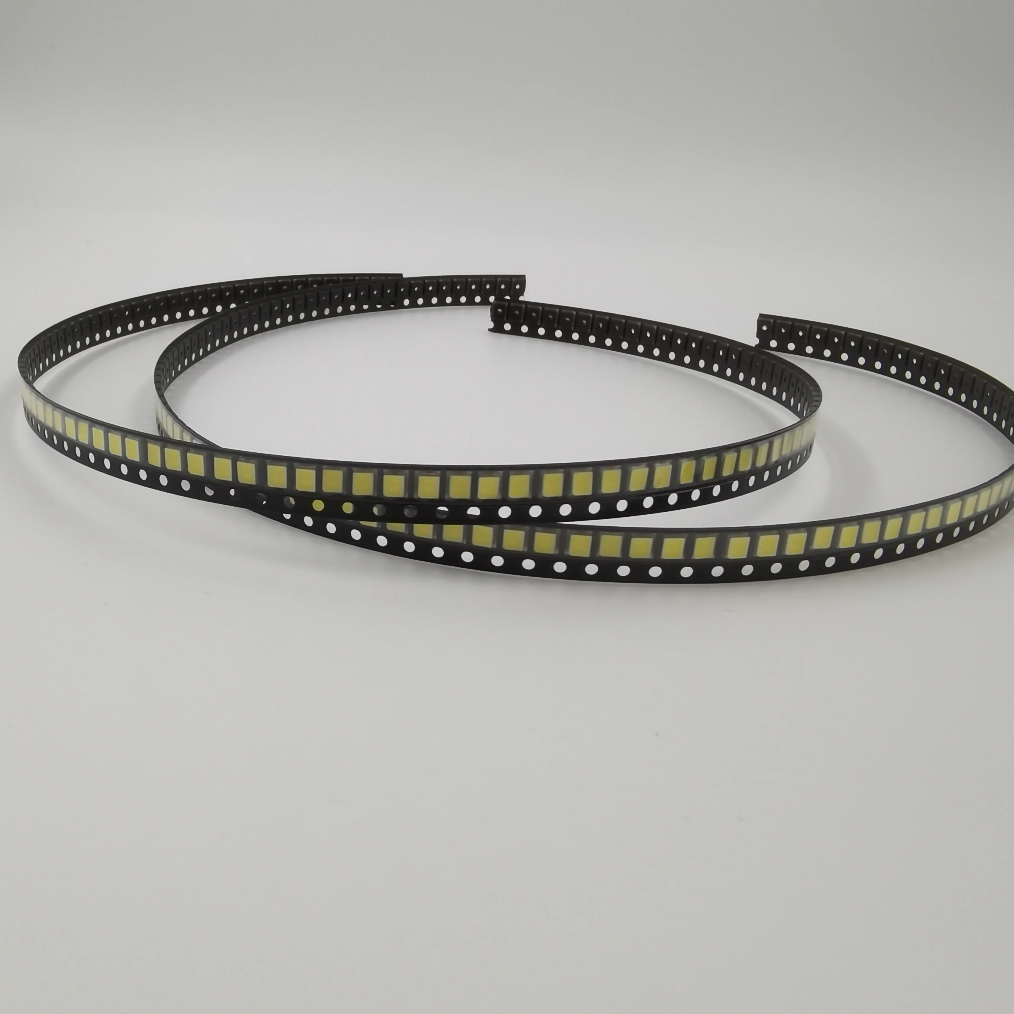 

100Pcs/lots Original Epistar Emitting Diode SMD 5730 2835 LED Chip LEDs Light Beads For Strip Bulbs Spotlight Accessories