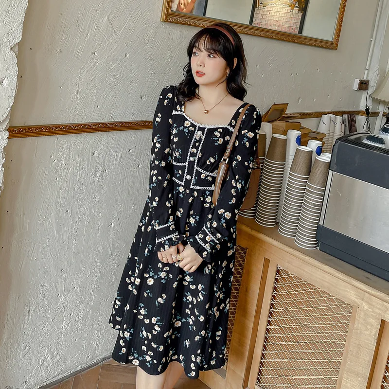 

Women's Spring Square Neck Printed Button Lace Dress Plus Size Knee Length Casual Wear 100kg Can Wear