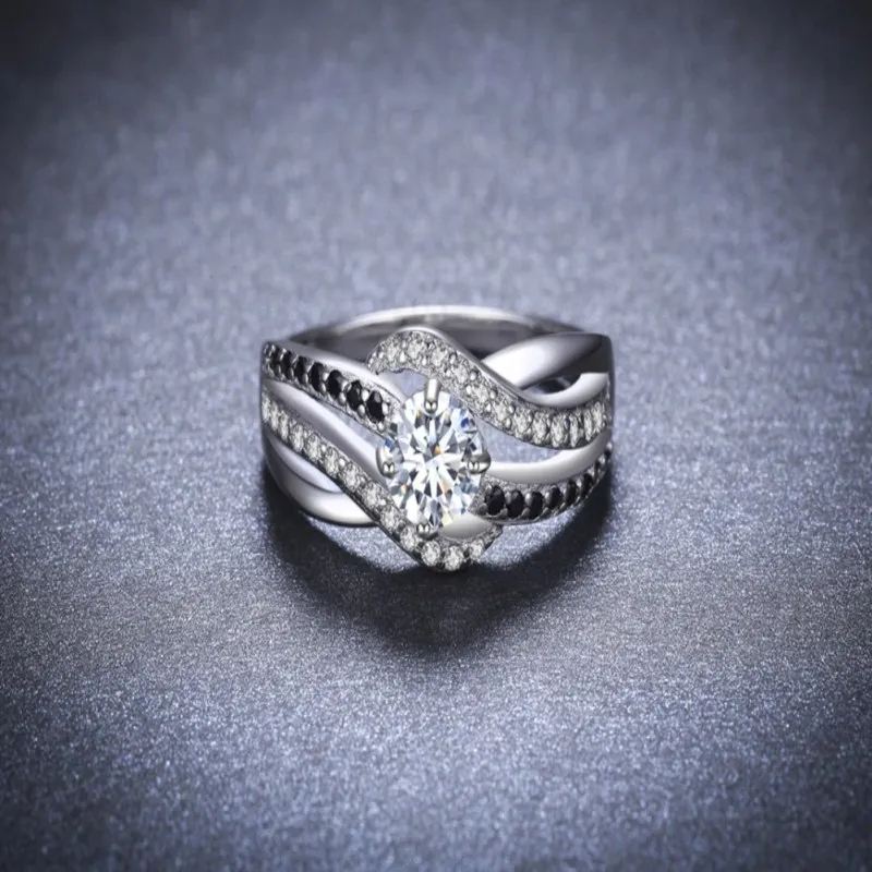 

Fashion Luxury Rings For Women AAA Zircon Ring Wedding Silver Color Ring Fine Jewelry Love Engagement Rings For Female