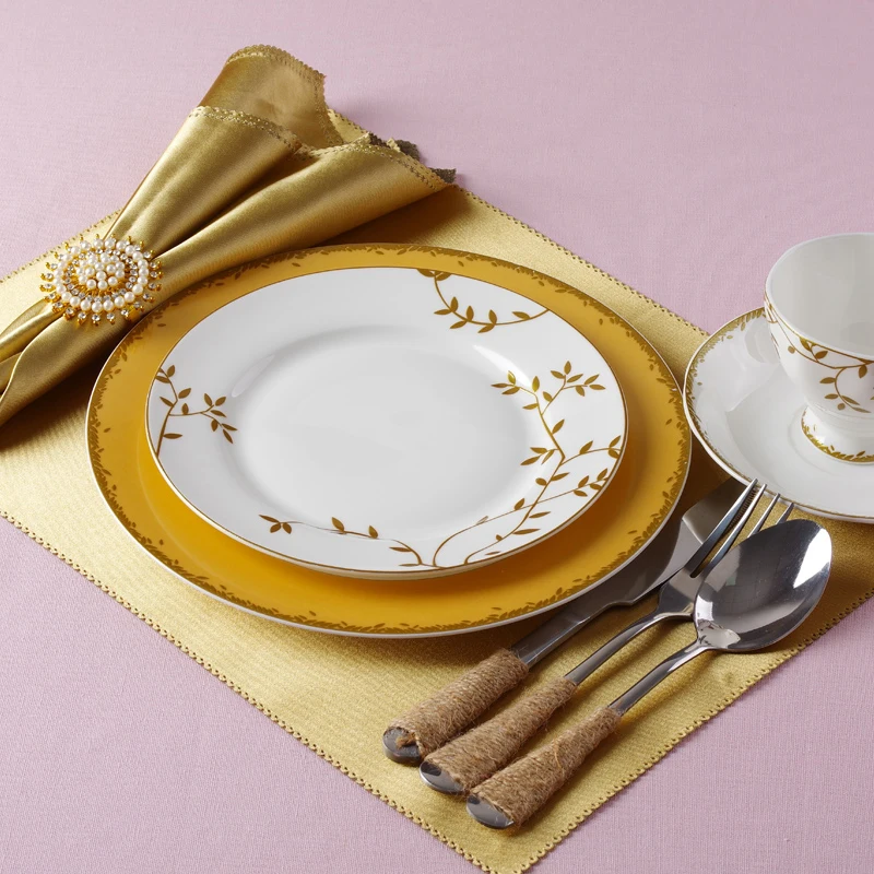 Фарфоровый набор посуды западные столовые наборы обеденные тарелки