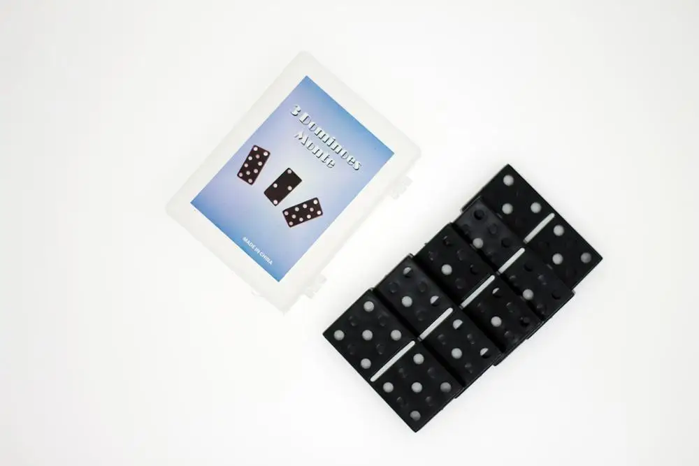 Магический реквизит 3 домино Монте-крупным планом фокусы иллюзии ТВ-шоу